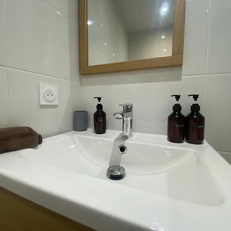 Апартаменты Le Saint-georges, Bnbconciergerie *